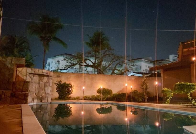 Otel Cantinho Primavera Caraguatatuba