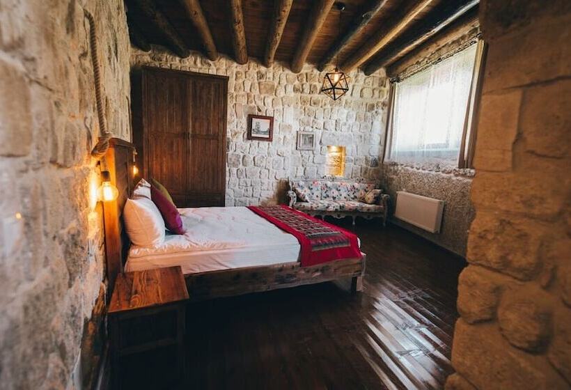 هتل Cappadocia Old Houses