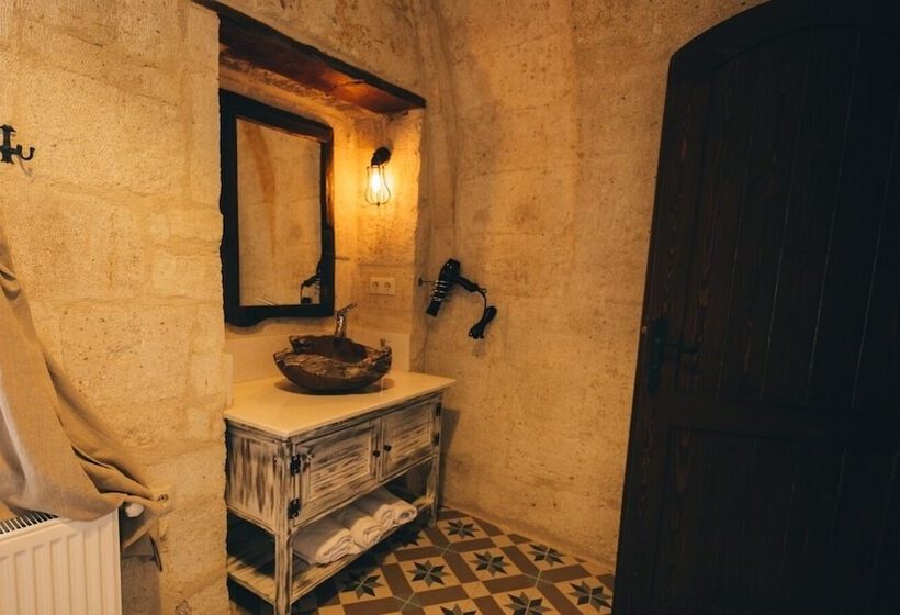 هتل Cappadocia Old Houses