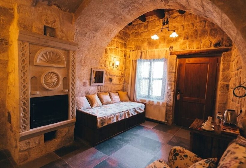 هتل Cappadocia Old Houses