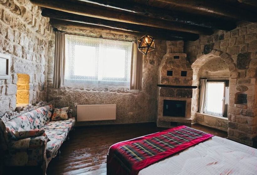 هتل Cappadocia Old Houses