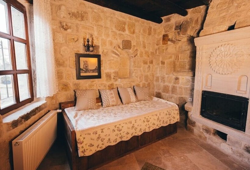 هتل Cappadocia Old Houses