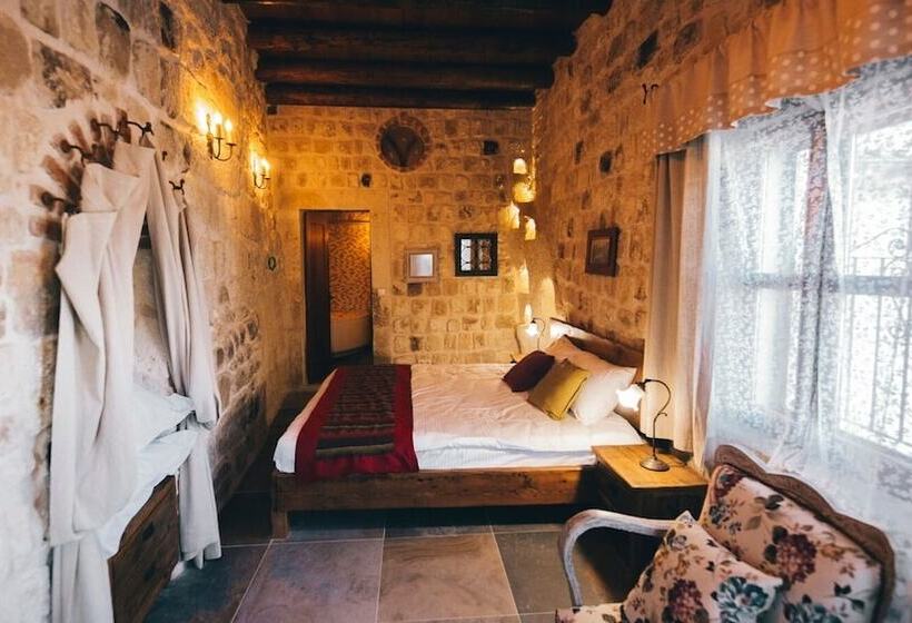 هتل Cappadocia Old Houses