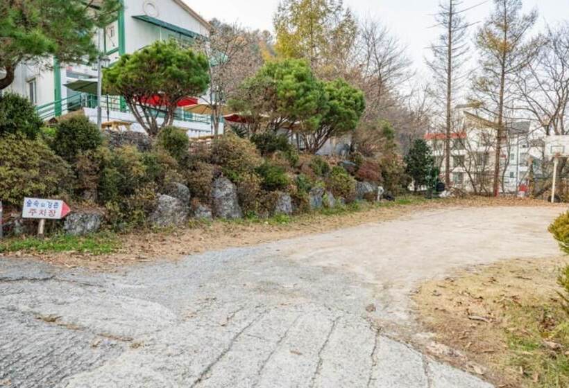 Hotel Chuncheon Supsogui Gangchon Pension