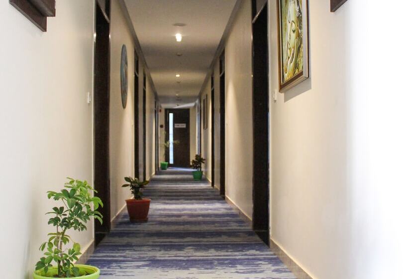 בית מלון כפרי Comfort Inn Rishikesh