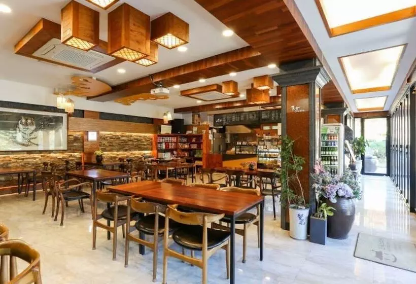 Hotelli Gongju Solhyang Pension