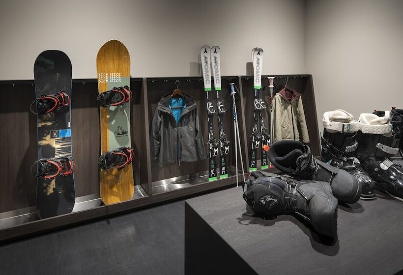 Отель Hoshino Resorts Kai Poroto