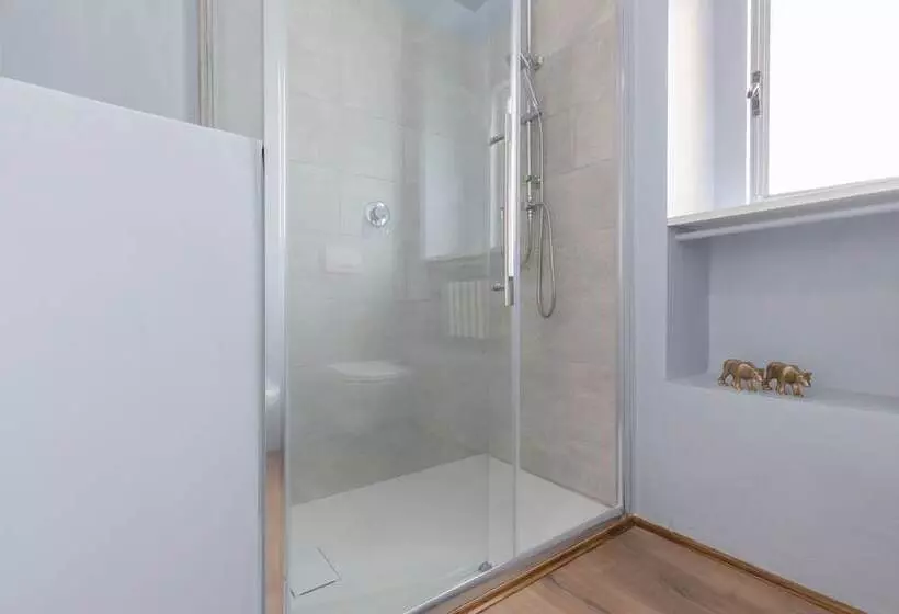 Hotelli Milan Retreats Duomo Suites