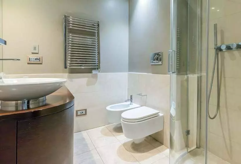 Hotelli Milan Retreats Duomo Suites