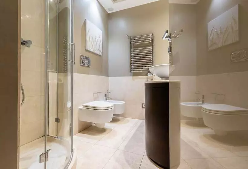 Hotelli Milan Retreats Duomo Suites