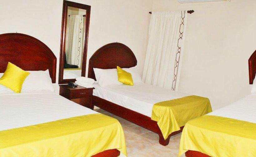 هتل & Restaurant Nuevo Amanecer