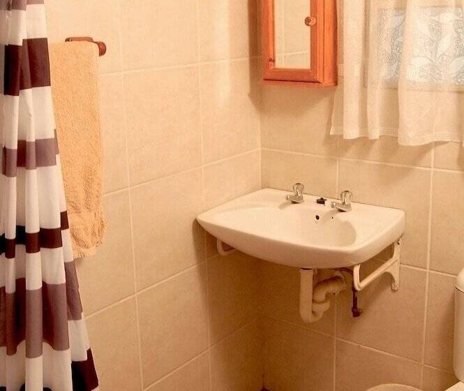 בית מלון כפרי Stonehaven Guest House