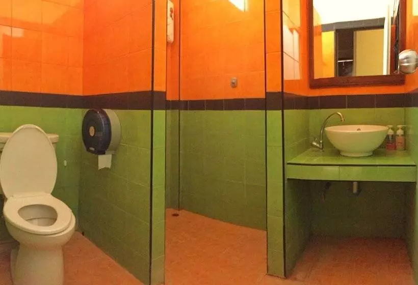 هتل Waranya Resort