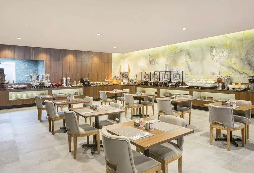 Swiss Belhotel Cendrawasih Biak