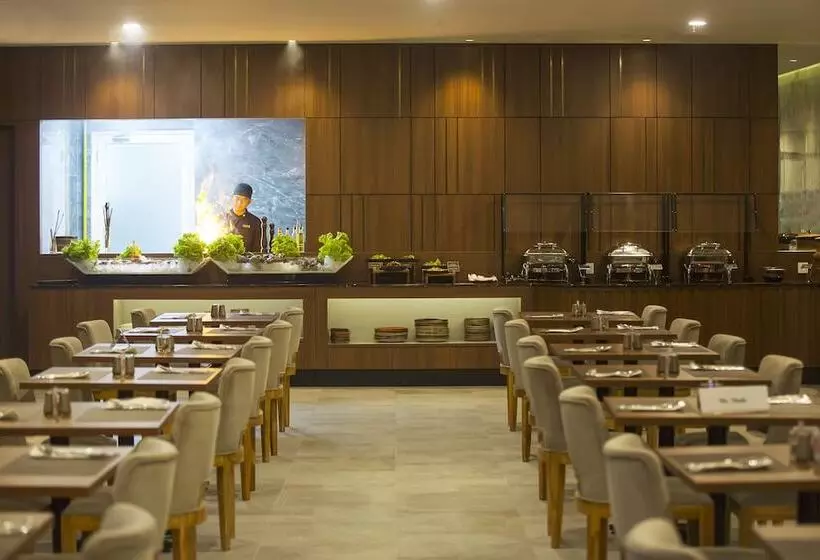 Swiss Belhotel Cendrawasih Biak