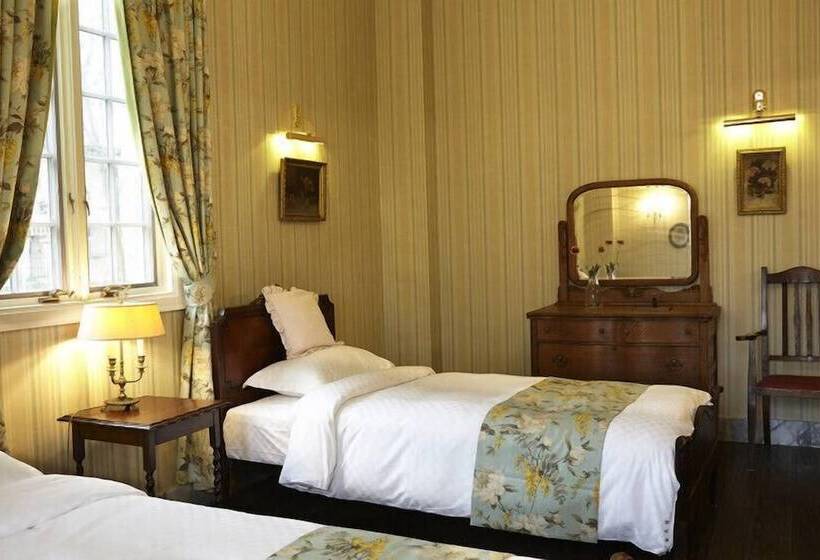 هتل Castle Of Hsuehyun