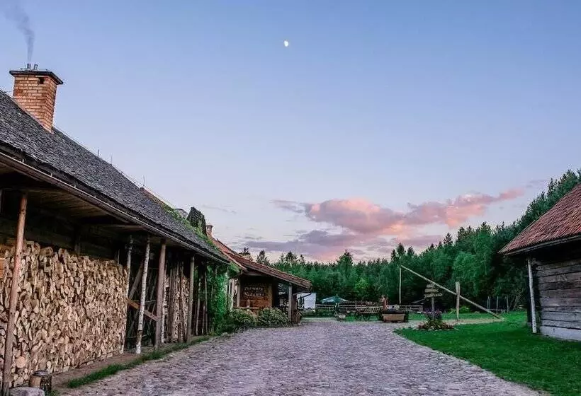 ホテル Gościniec Folwark Nadawki