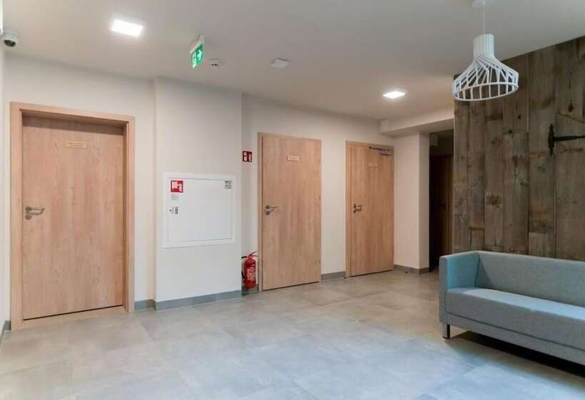 Отель Gościniec Folwark Nadawki