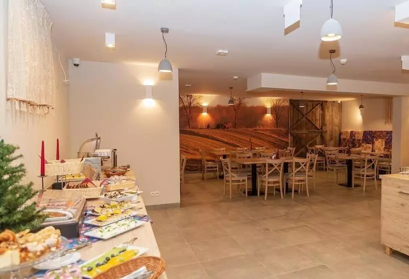 ホテル Gościniec Folwark Nadawki