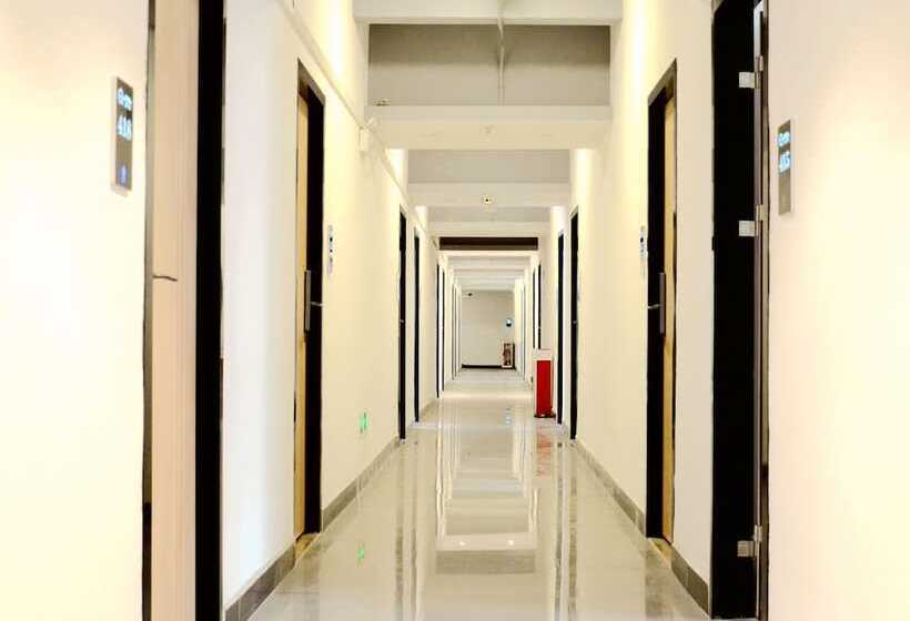 Yimi Hotel Sanyuanli Subway Station