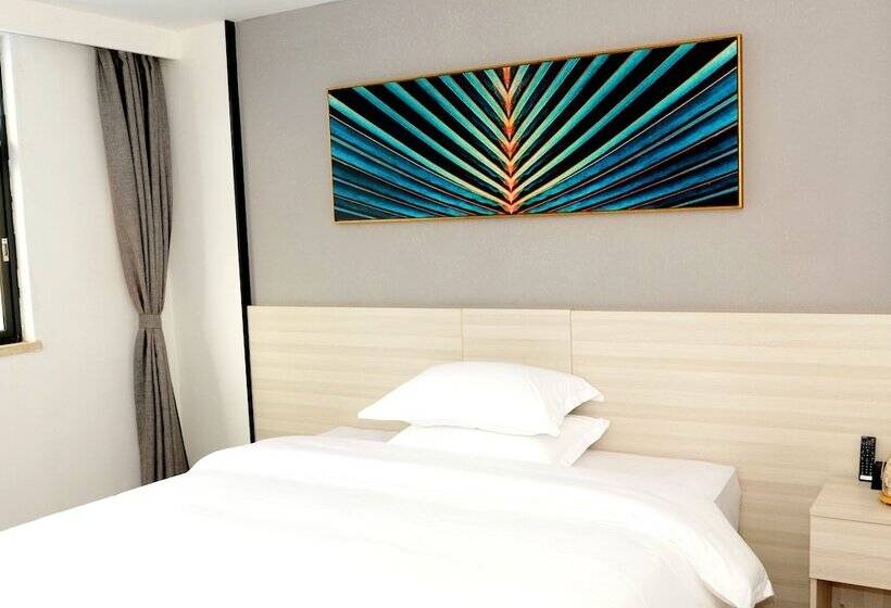 Yimi Hotel Sanyuanli Subway Station