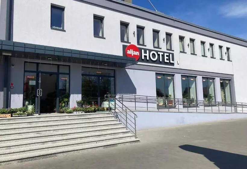 Hotelli Aljan