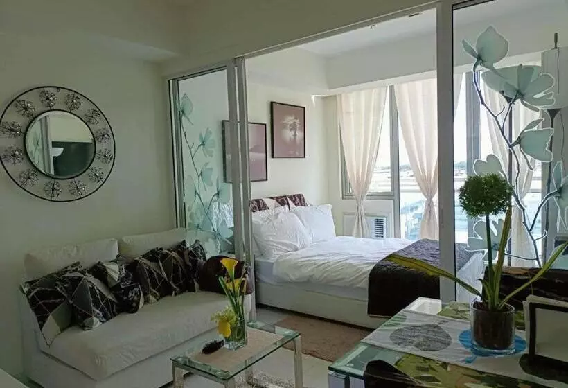 ホテル Azure Urban Resort Residences By April