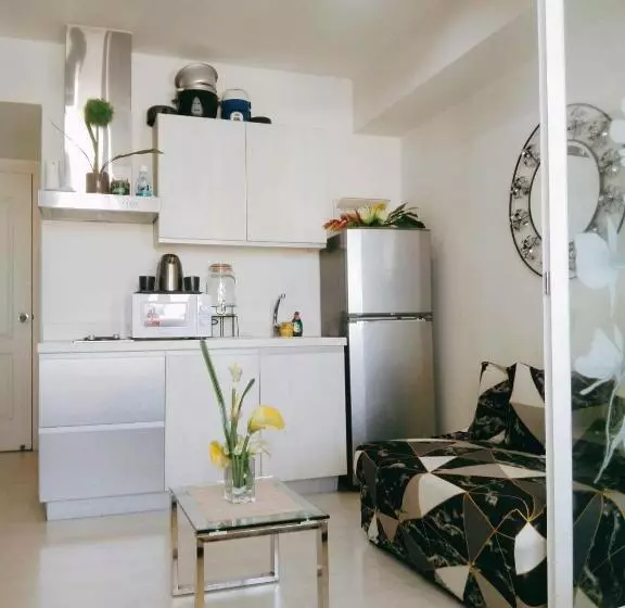 ホテル Azure Urban Resort Residences By April