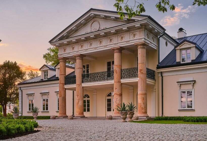 Отель Dwór W żytnie