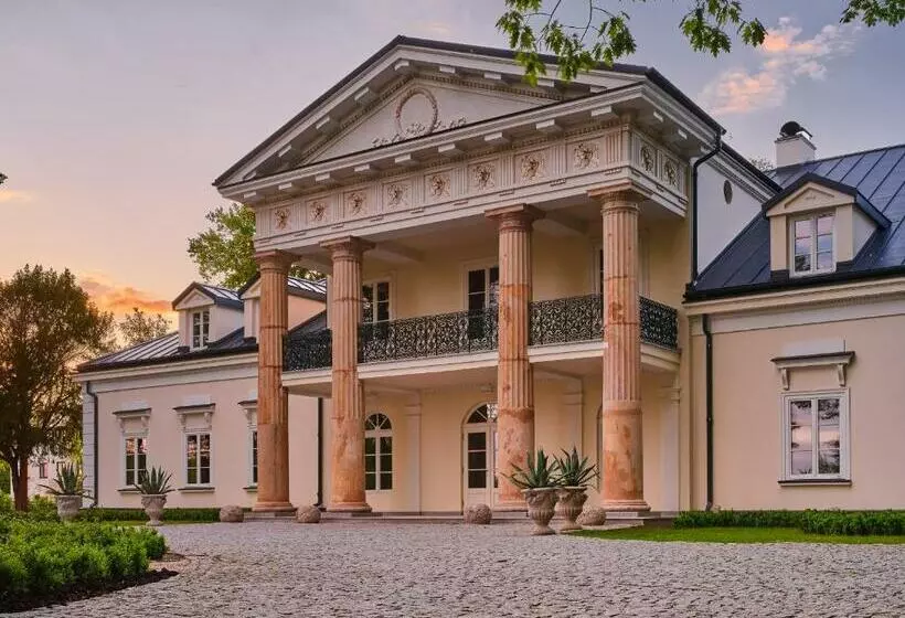 ホテル Dwór W żytnie