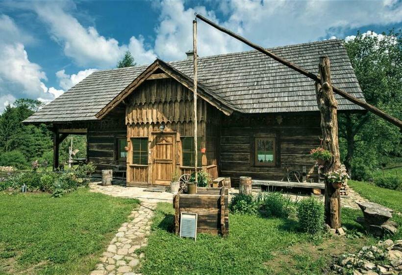 בית מלון כפרי Miejsce Po Dworze