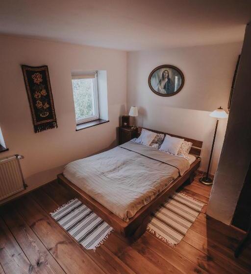 בית מלון כפרי Sady Błotnica Dom Gościnny