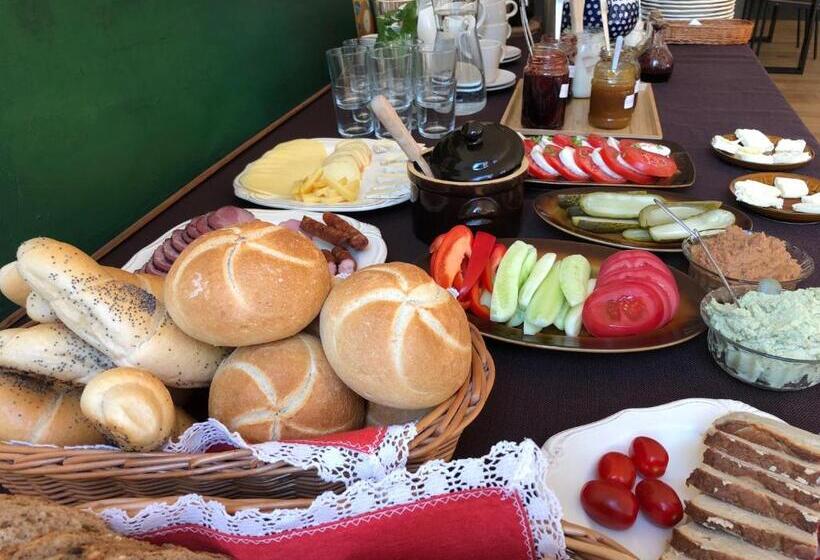 בית מלון כפרי Sady Błotnica Dom Gościnny