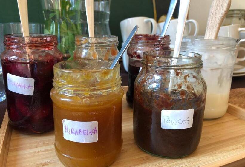 בית מלון כפרי Sady Błotnica Dom Gościnny