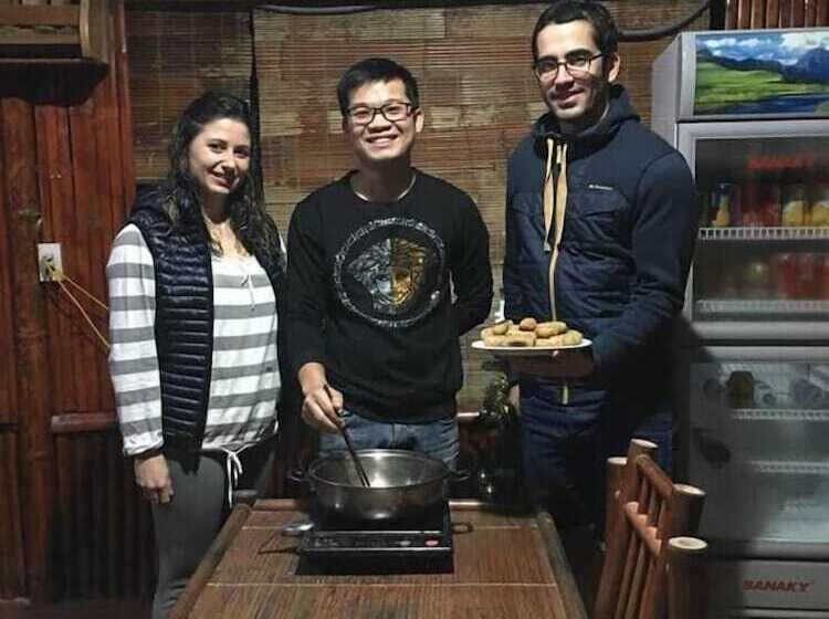 هتل Van Long Family Homestay