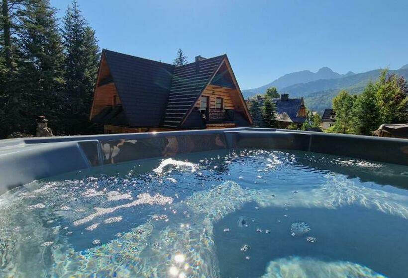 Aparthotel Delta Royal