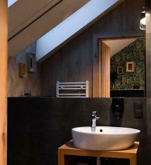 تختخواب و صبحانه Domek U Kowala