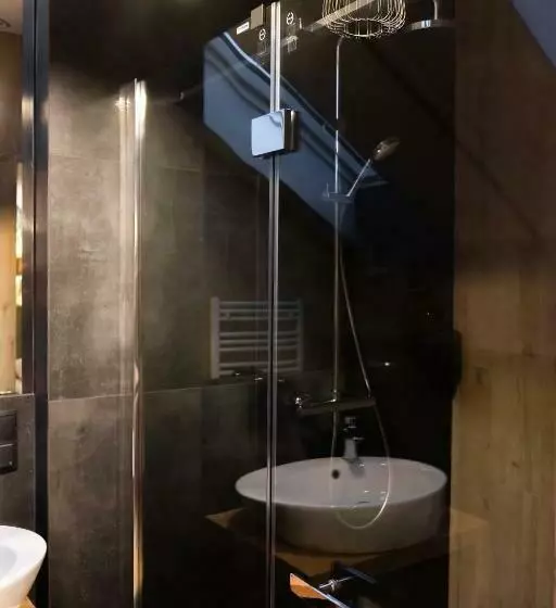 تختخواب و صبحانه Domek U Kowala