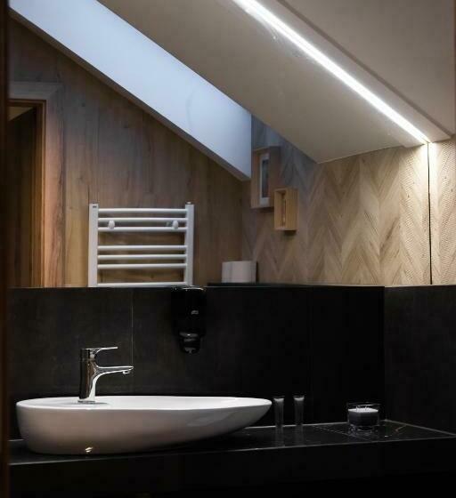 تختخواب و صبحانه Domek U Kowala