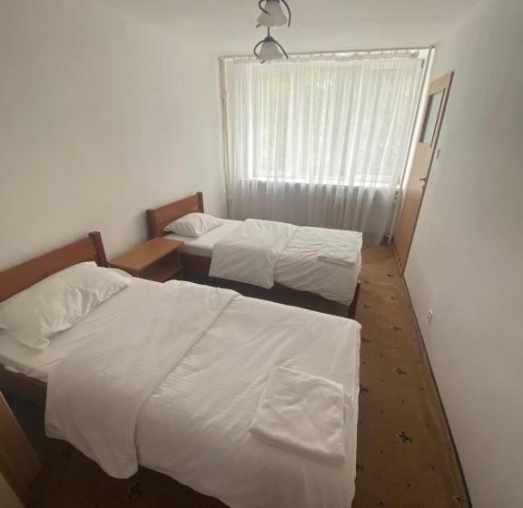 민박 Leśna Polana