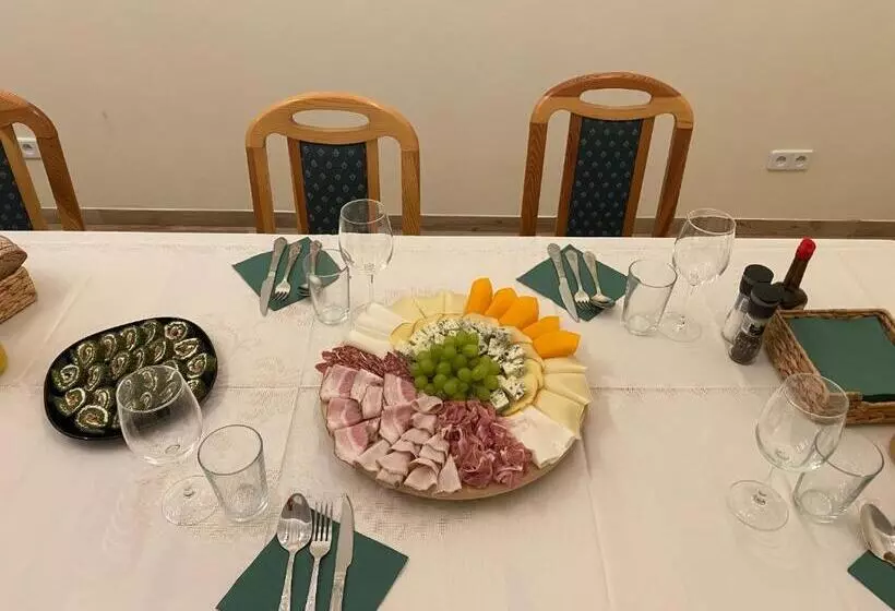 Aamiaismajoitus (B&B) Leśna Polana