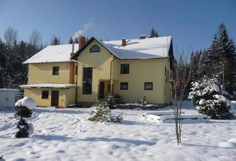 Hotelli Agroturystyka Uduraja