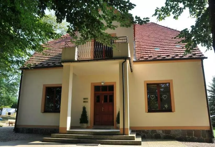 ホテル Dworek Bogdanka