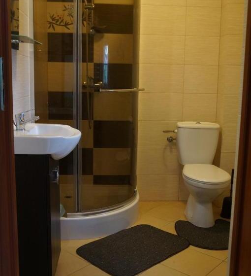 ホテル Gospodarstwo Agroturystyczne ,, Pod Dębem