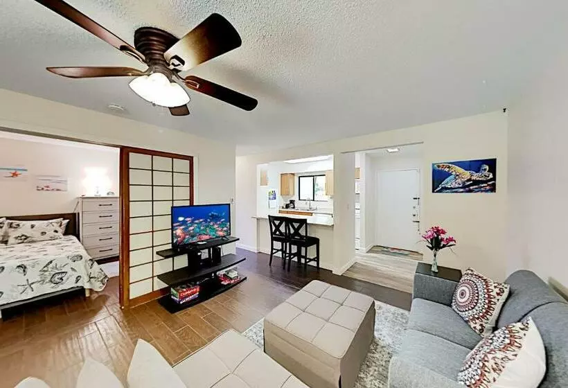 Hotelli Hono Kai Resort A14
