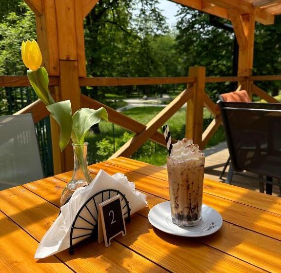 Отель Maria & Spa