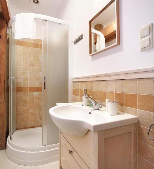 호텔 Pałac W Dębinie