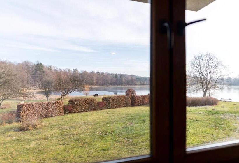 호텔 Wypoczynek Na Kaszubach Przy Jeziorach I Lasach