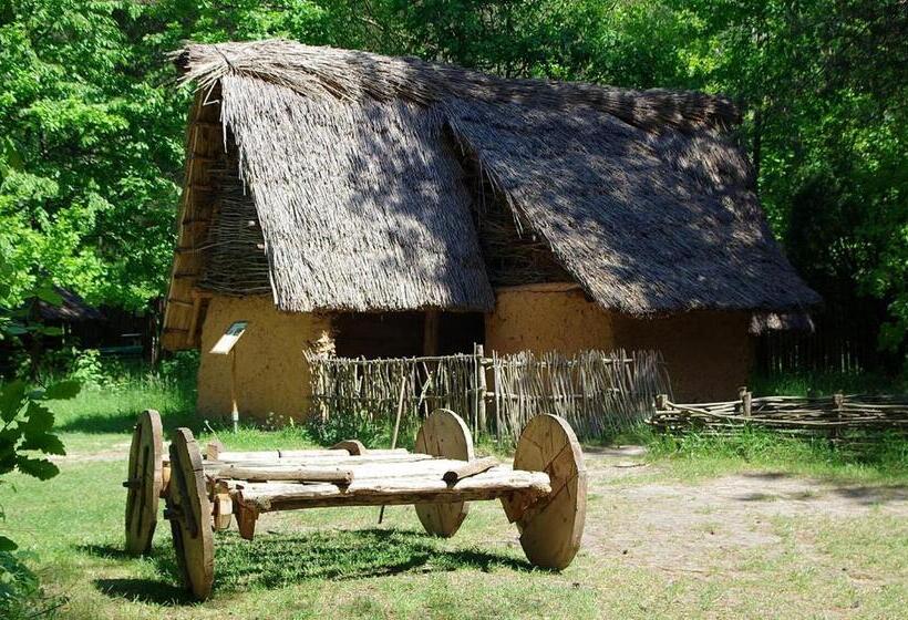 펜션 Lawendowy Dworek