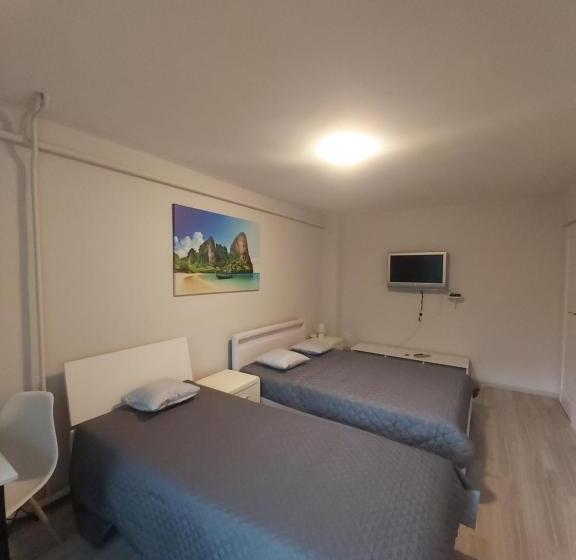 膳宿费 U Podnóża Kotarza